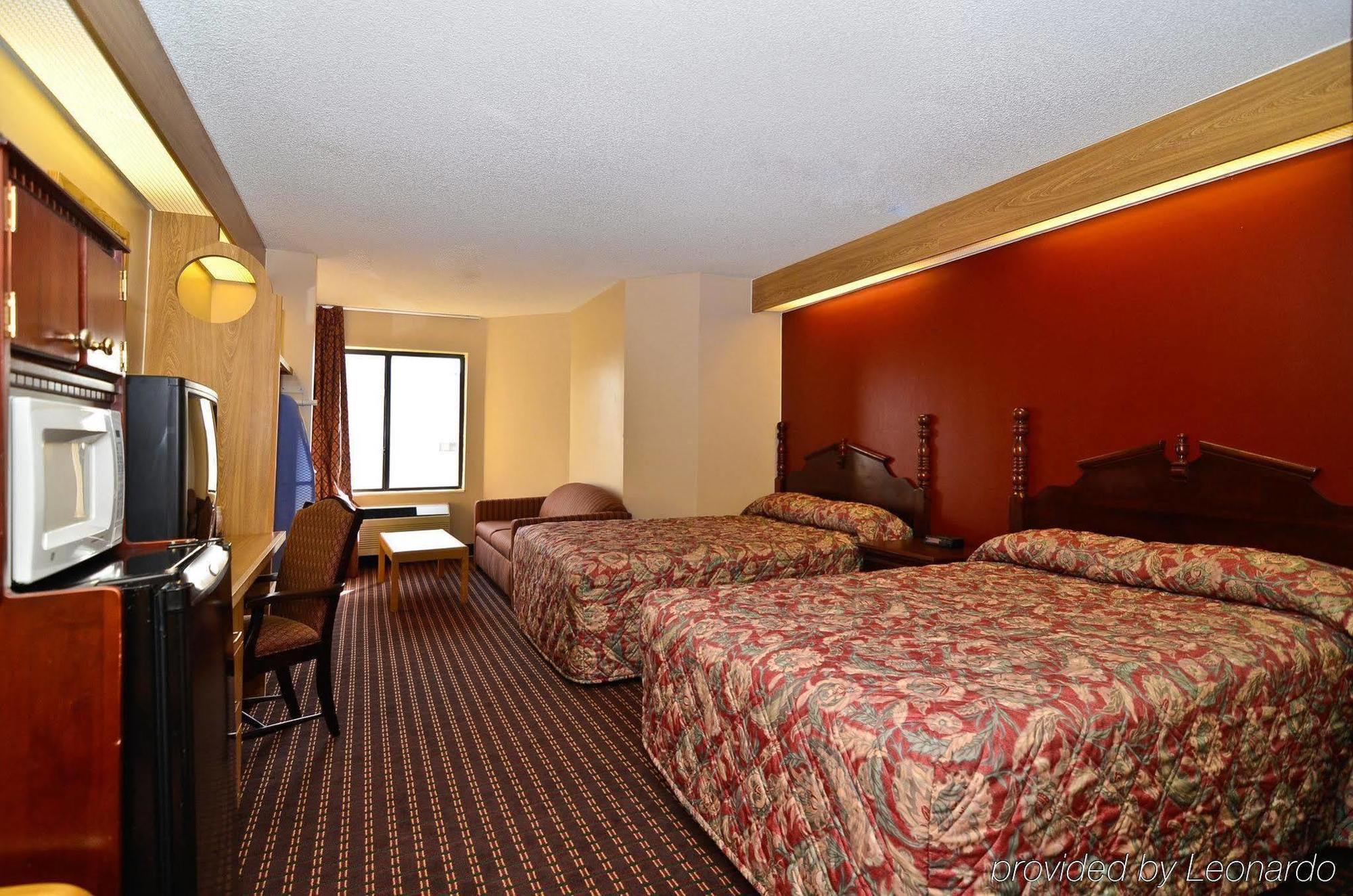 Americas Best Value Inn And Suites Lee'S Summit-Kansas City Экстерьер фото